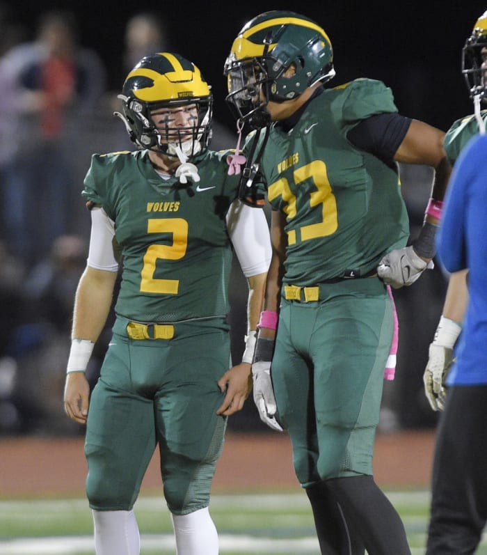 De La Salle 33, San Ramon Valley 27 by Eric Taylor 10-13-2023101320238